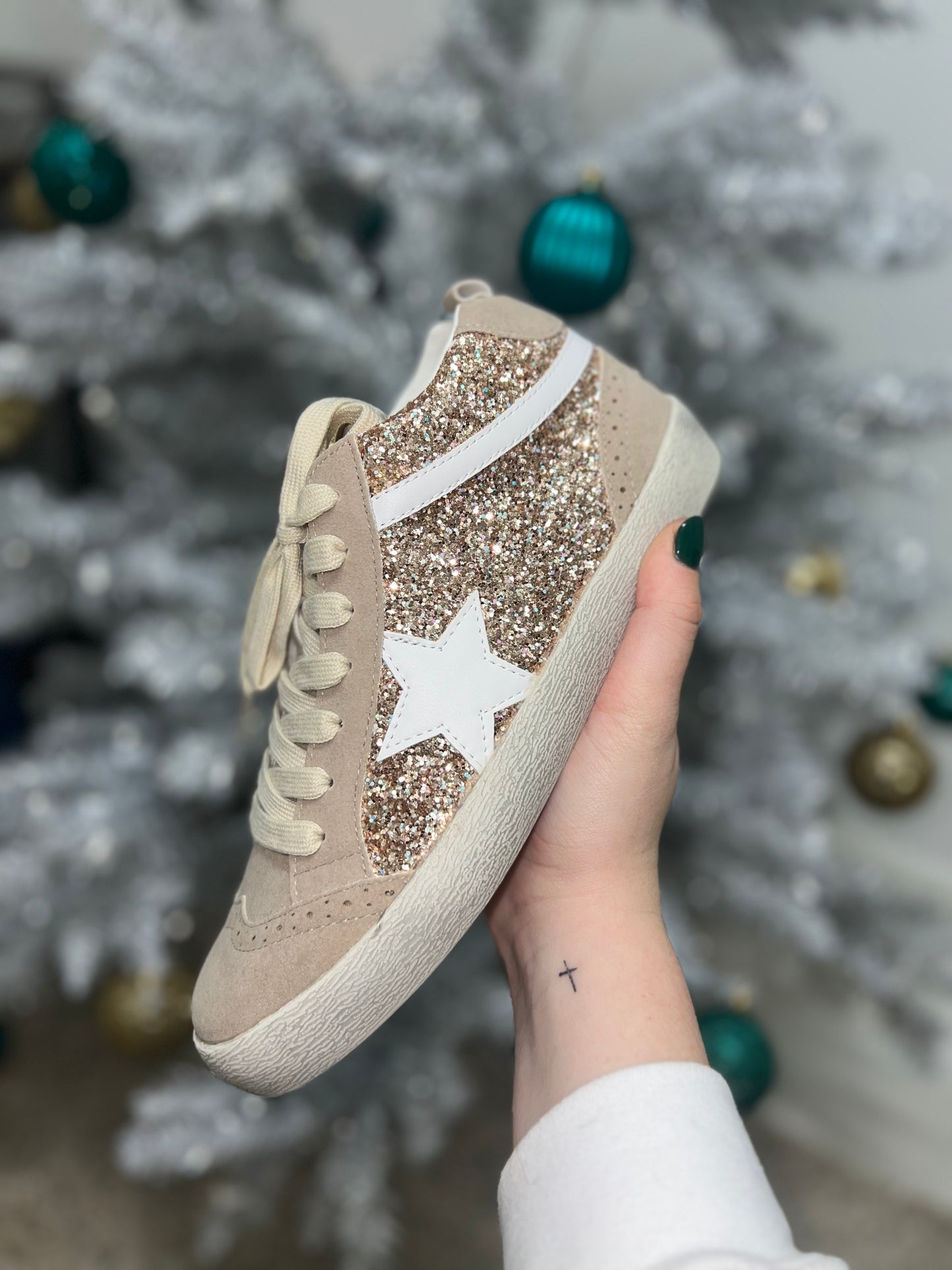 Golden Girl Mid top Sneakers