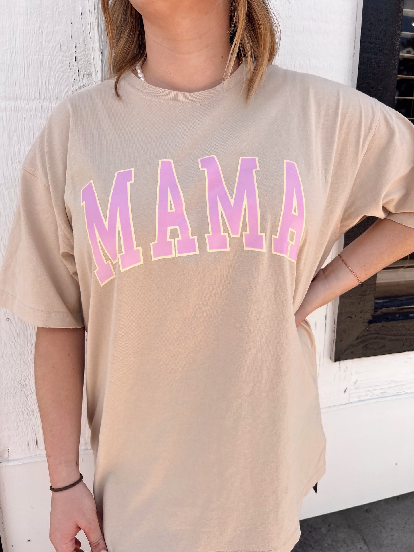 Mama Graphic Tee