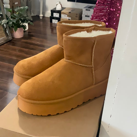 The Sedona Mini Ugg
