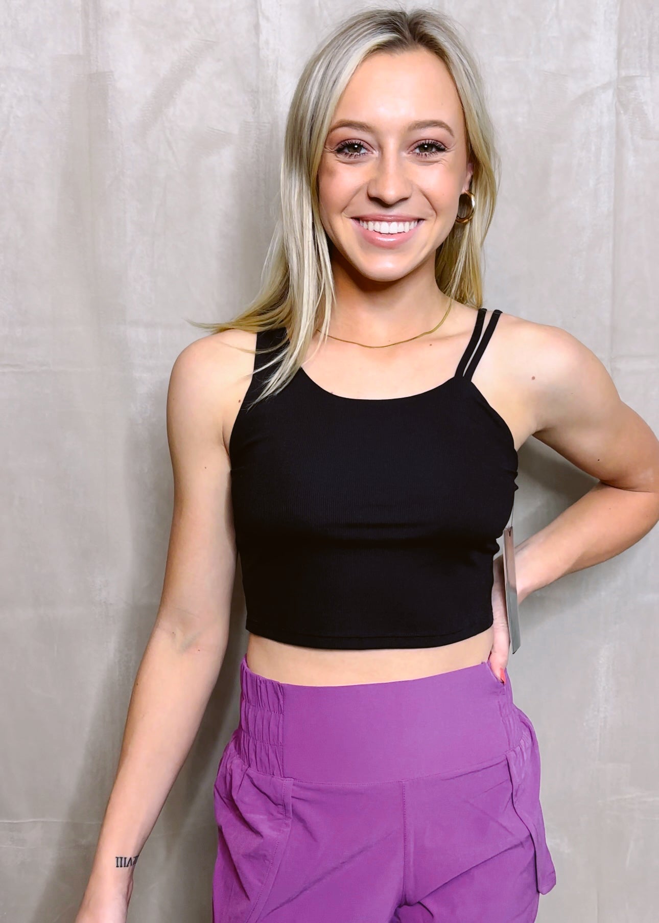 Sporty Girl Cropped Tank (Black)